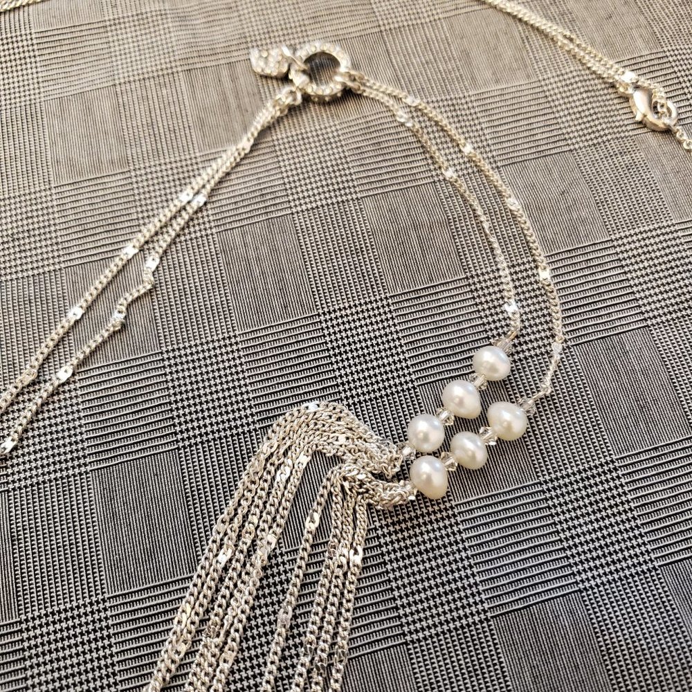 Delicate mini-crystal ring w/ pearl tassel necklace